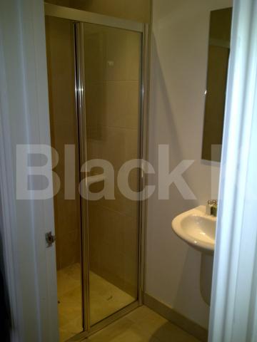 			LET, 3 Bedroom, 1 bath, 1 reception Flat			 North Street, Clapham Old Town